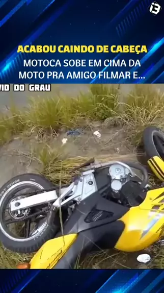 caindo no grau de moto